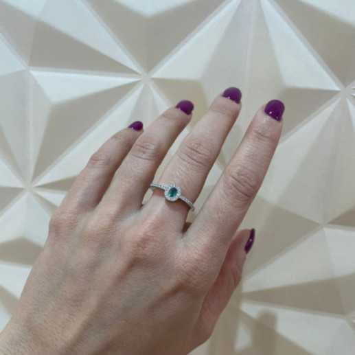 Anello smeraldo e Diamanti Colore Orla Oval - Smeraldo 2