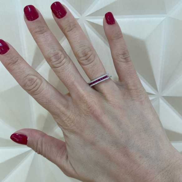 Anillo Rubíes y Diamantes Amelia 0.39 - ANILLOS