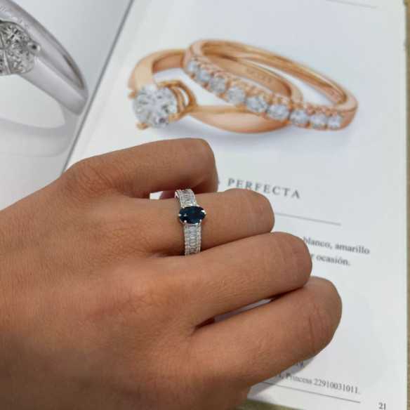 Sapphire Ring and Diamonds Lola 1.00 - Bagues en saphir
