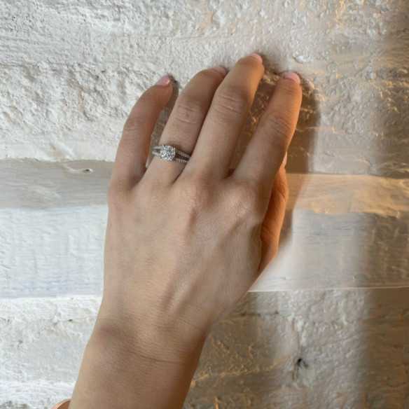 Anillo Diamantes Noa 0.68 Oro Blanco - Anillos de Compromiso Rosetón