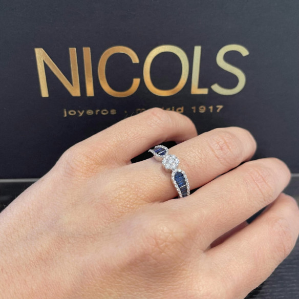 Sapphires Diamond Ring FEMALE LOVE - Sapphire rings