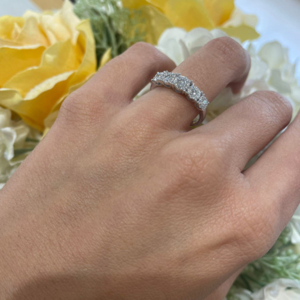 Anillo Eloise Roseton 0.55 - ANILLOS