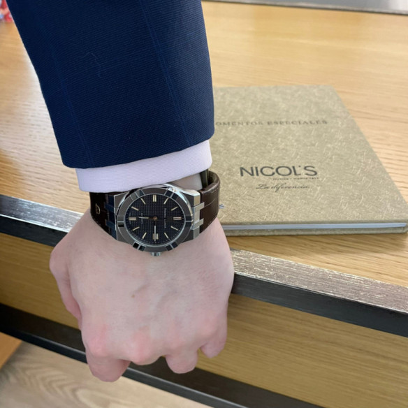 Maurice Lacroix Aikon Automatic 39Mm - Maurice Lacroix Aikon