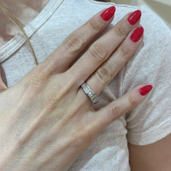 Alliance Ring ABELIA 0.70 White Gold - Carving baguette