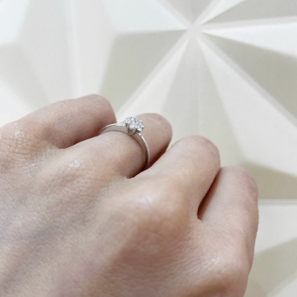 Anillo Diamantes Camelia 0.35 - Talla Brillante