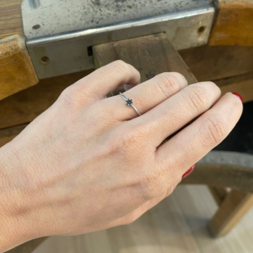 Anillo Diamantes Negros Camelia 0.11 - Bagues de diamant 2