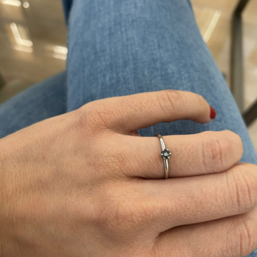 Anillo Diamantes Negros y Blanco Camelia 0.11 - Talla Brillante 2