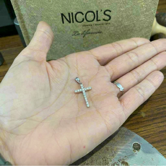 Cruz Diamantes Catholic Sign - Croix de diamant