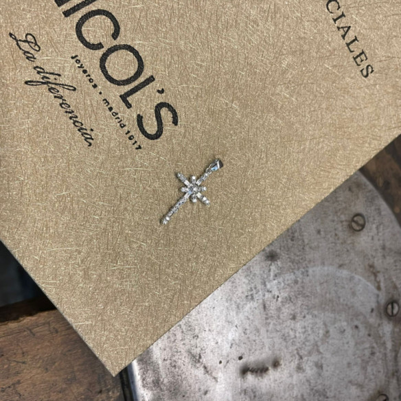 Cruz Diamonds CATHOLIC SIGN - Diamond Crosses