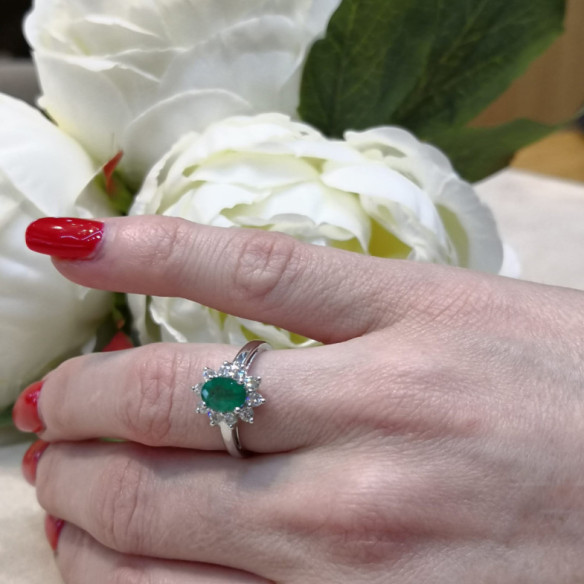 Smaragd Ring Dalia 0.95 - RINGE