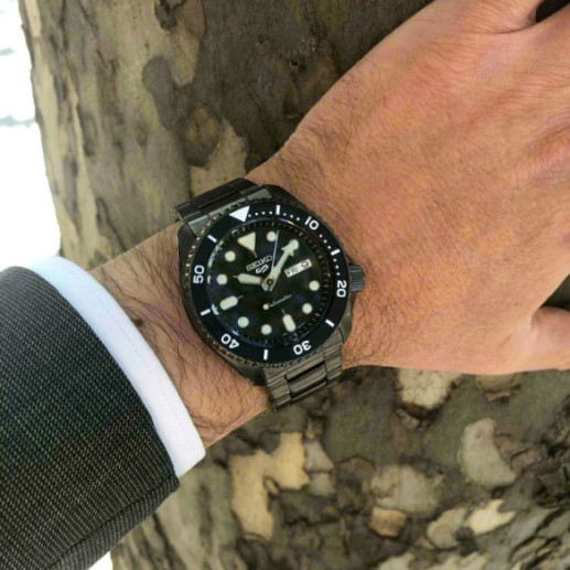 SEIKO 5 SPORTS AUTOMATIC - Seiko 5 Sports 2