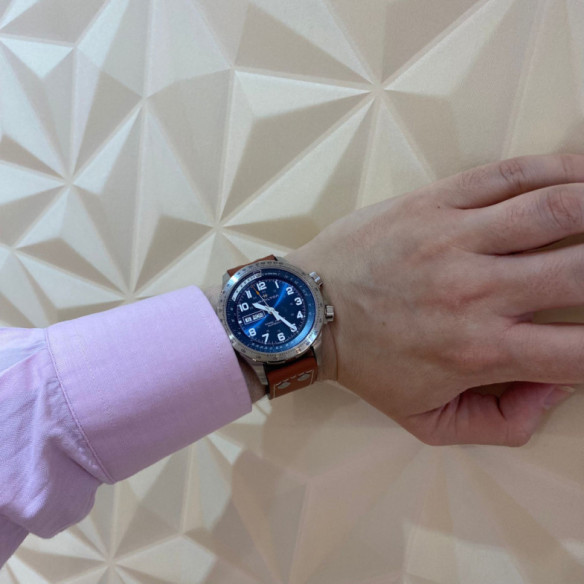 Hamilton Khaki X-Wind Day Date Auto - Khaki Aviation