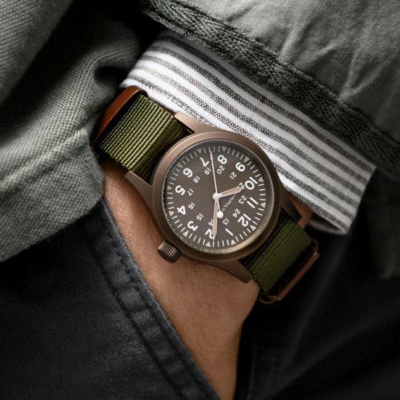 Hamilton Khaki Field Mechanical - Khaki Field