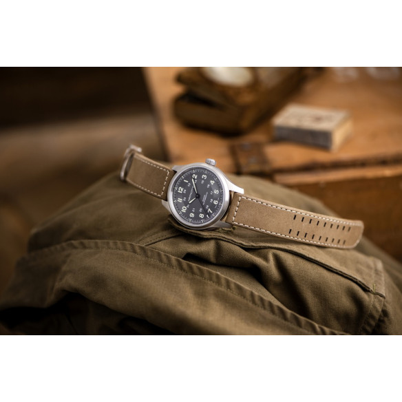 Hamilton Khaki Field Titanium Auto - Khaki Field