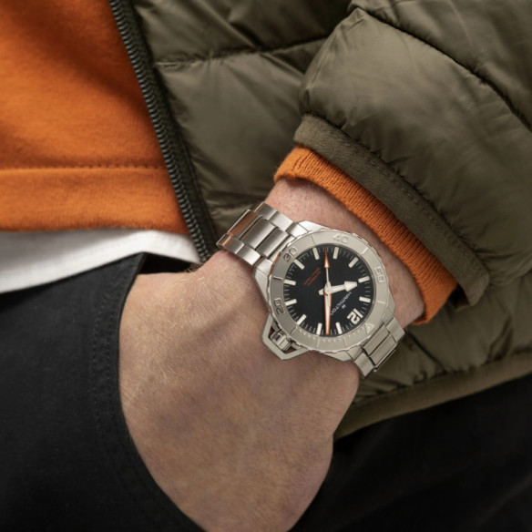 Hamilton Khaki Navy Frogman Auto - Khaki Navy