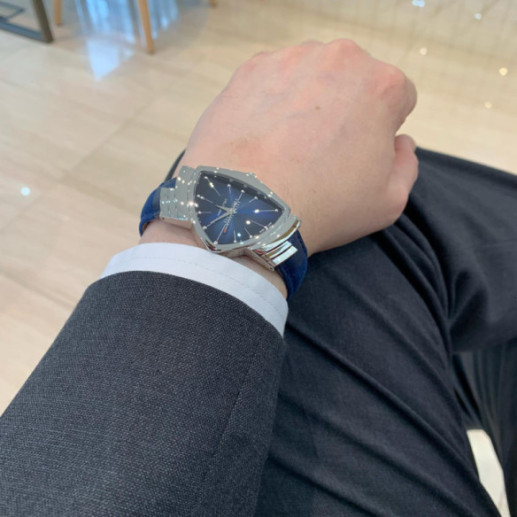 Hamilton Ventura Quartz - Ventura 2
