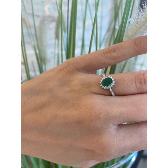 Emerald ring Orla LIA 0.95 - Emerald rings
