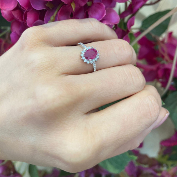 Anello Orla Dalia con rubino 0,95 - ANELLI