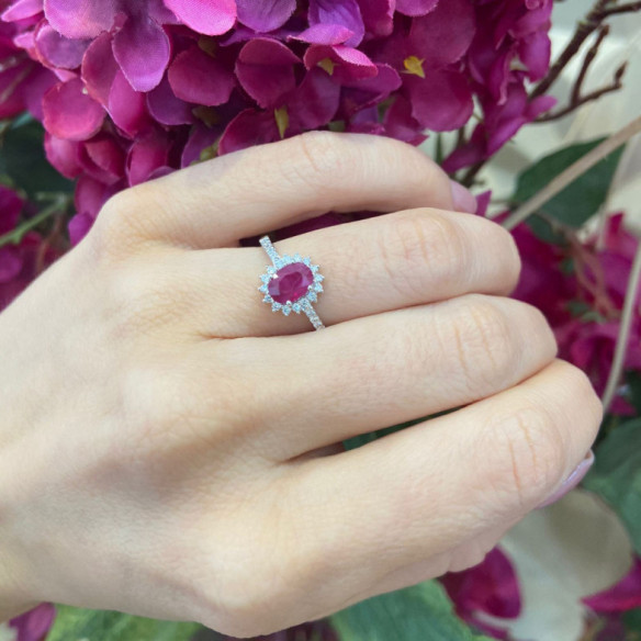 Anello Orla Dalia con rubino 0,95 - ANELLI