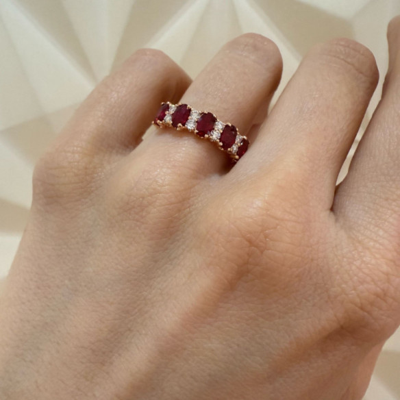 Anillo Oro Rubís Ovales y Diamantes Riviere Royal Oro Rosa - Anelli di rubino