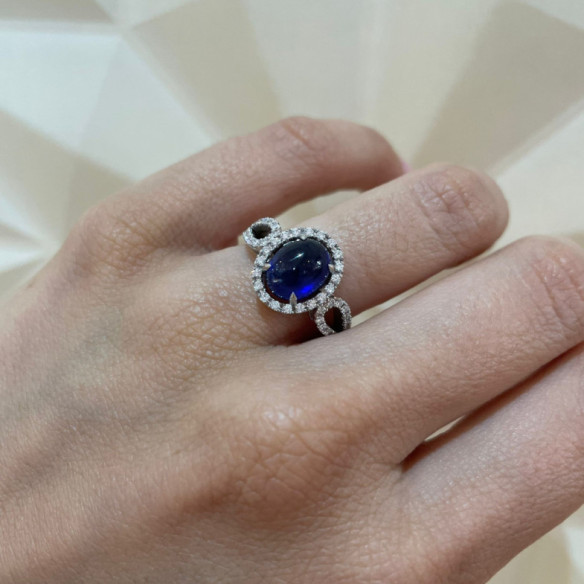 Anillo Diamantes Zafiro Cabujon Royal Jewels - Anéis de safira
