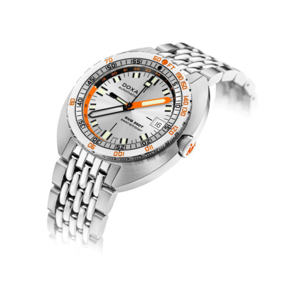 Doxa Sub 250T Gmt Searambler - DOXA