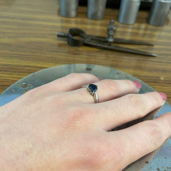 Anello blu cuore zaffiro 0.90Ct - Anelli zaffiro