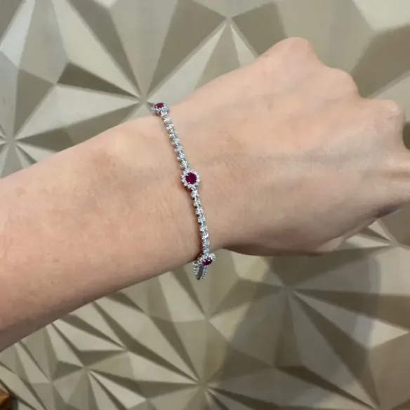 Pulsera Riviere de Oro Blanco con Rubíes y Diamantes - Steine Farbarmbänder