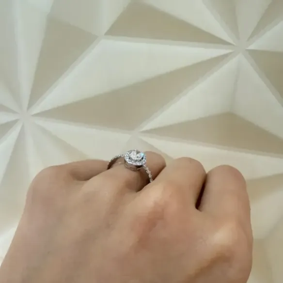 Anillo Diamante Oval 0.50 Sunset Oro Blanco - rosetón
