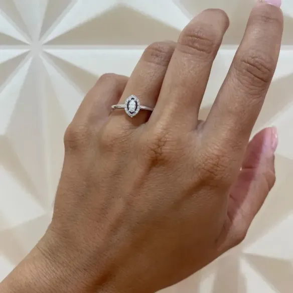 Anillo Diamantes Angie talla  Marquise 0.31 - Tailles marquise