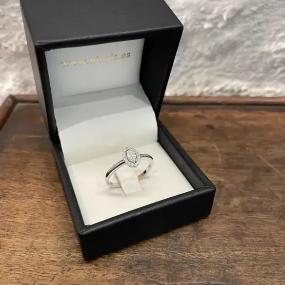Anillo Diamantes Angie talla  Marquise 0.31 - Tailles marquise
