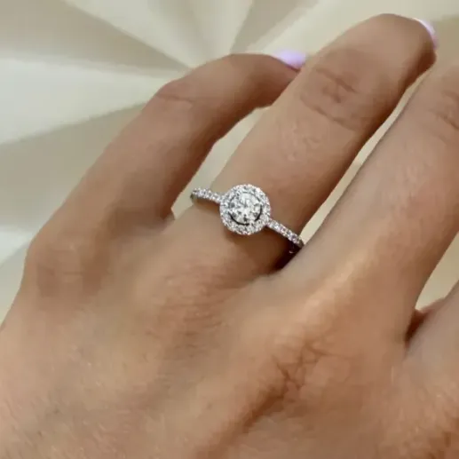 Carnation Diamond Solitaire Ring 0.30 - Brilliant Cut 2