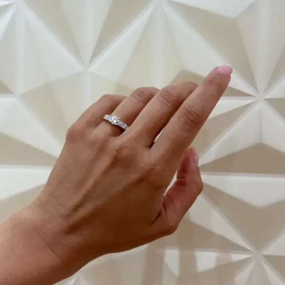 Anillo Solitario Amelie 1,08ct - Anéis de compromisso