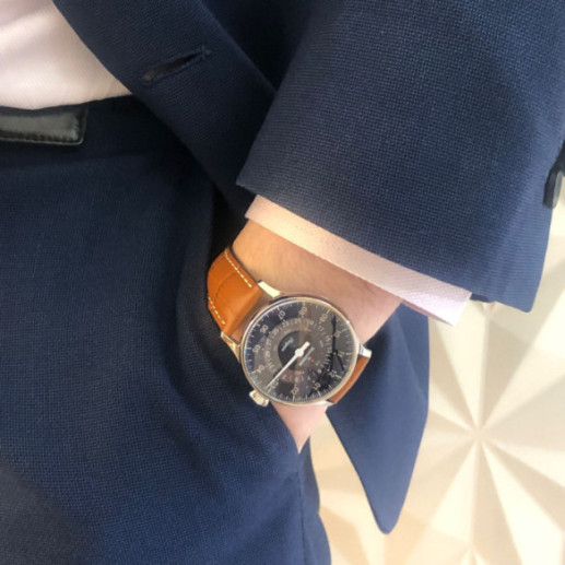 Meistersinger Pangaea Day Date - Meistersinger Pangaea 2