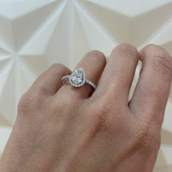 Anillo Diamante Pera Solitario 0.97 Quilates - TALLA PERA