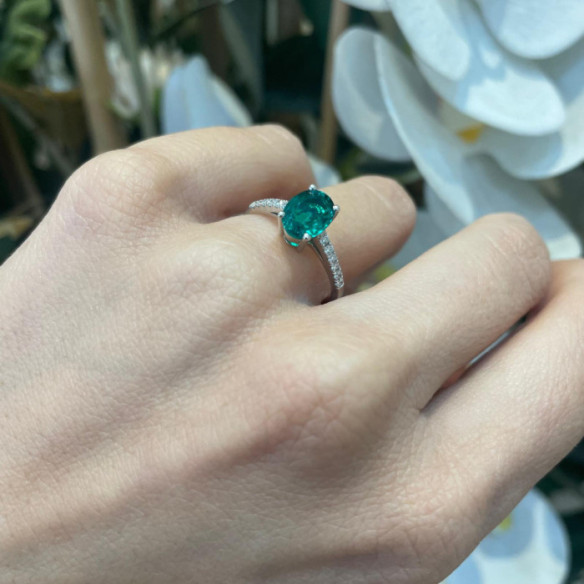 Anillo Esmeralda verde Lola 1.50 - Anillos Compromiso Aniversario