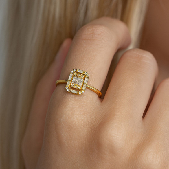 Anillo Diamantes Oro Amarillo Minerva - Intaglio baguette