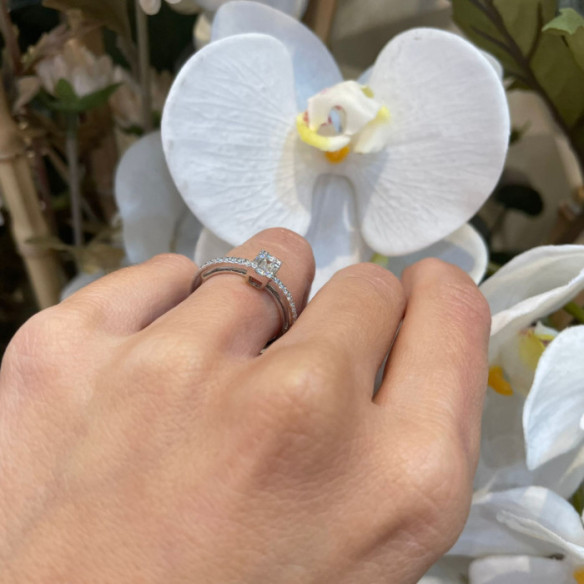 Anillo Diamantes Minerva 0.51 Oro Blanco - ANILLOS