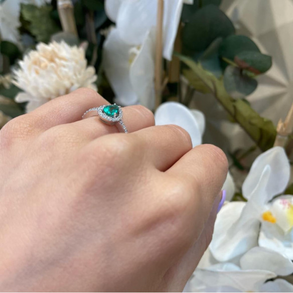 Anillo Esmeralda Sunset Drop 0.69Ct Oro Blanco - Anillos Compromiso Aniversario