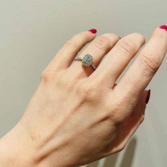Anillo Compromiso Diamante 0.50 Talla Esmeralda Seline - Talla Esmeralda