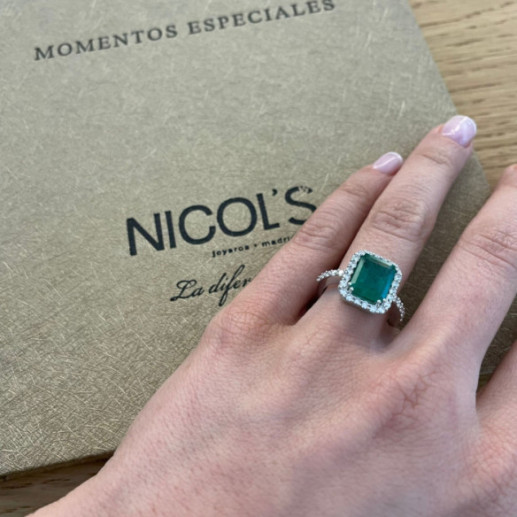 Emerald Ring 3.88ct White Gold SUNSET RECTANGLE - Anniversary Rings 2