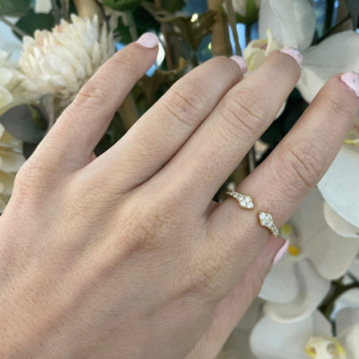 Yellow Gold Ring with Aura Diamonds - Brilliant Cut 2