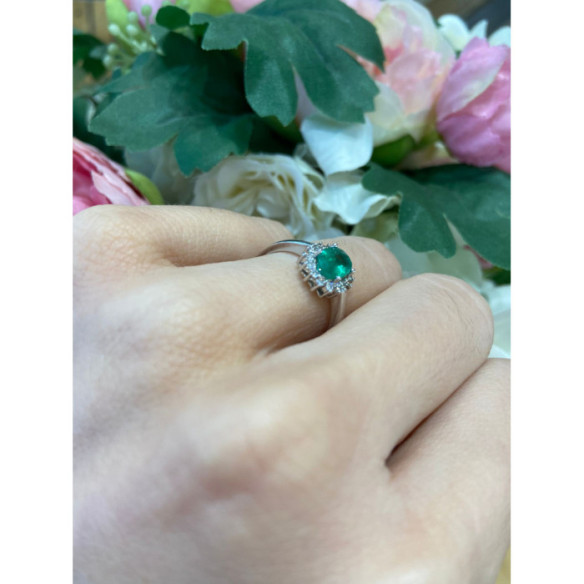 Emerald Engagement Ring 0.95 DALIA - Emerald rings