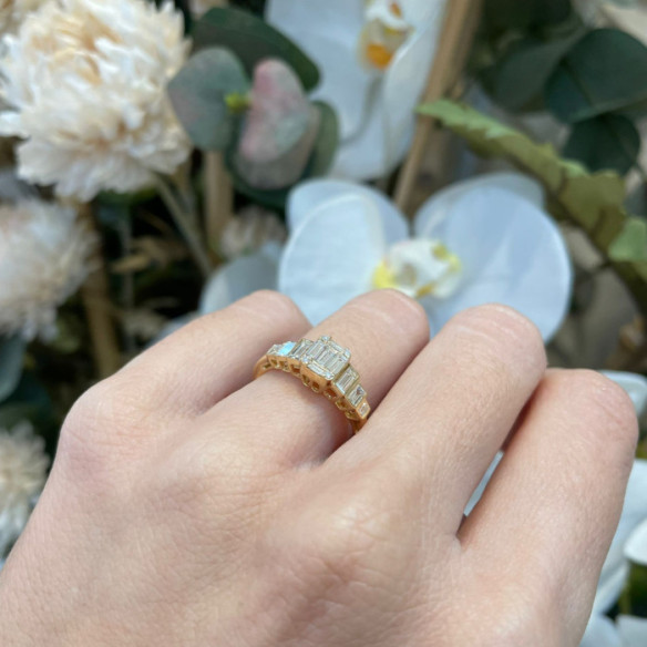 Anillo Diamantes Minerva 0.65Ct Oro Amarillo - Talla Baguette