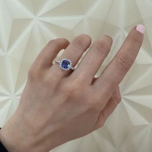 Anillo Tanzanita Cuadrada y Diamantes Oro Blanco Dalia Pavé - Anillos Otras Piedras Preciosas 2