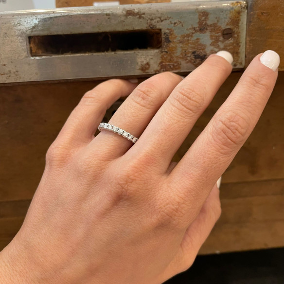 Alianza Completa Eternity Diamantes 1,15 a 1,3 Quilates